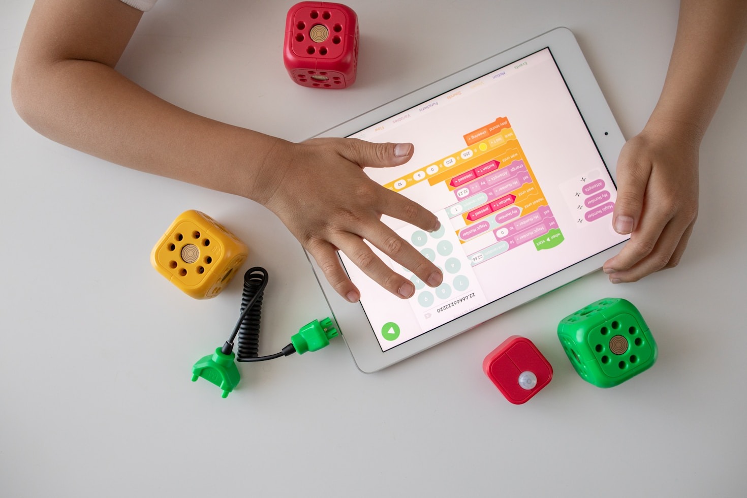 How AI Tools Revolutionize Mobile Applications